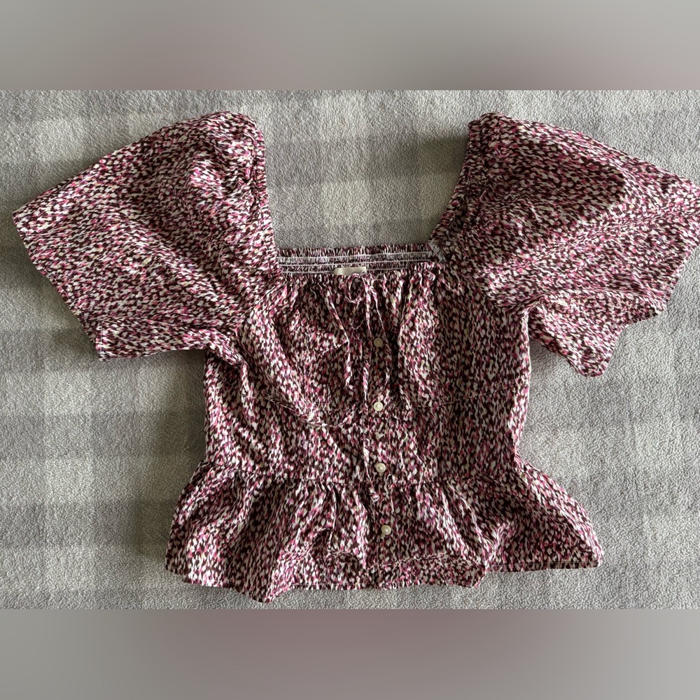 Universal Thread Peasant Blouse Puff Sleeves, Smocked Waist Button Pink Sz Small - Picture 5 of 7